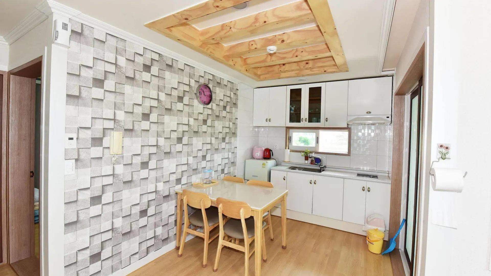 ** Hotel Sky-Tary Pension Jeju South Korea